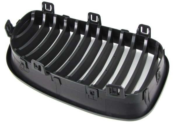 BMW 1 SERIES E81/E82/E87/E88 Matt Black Radiator Grilles - Slika 4