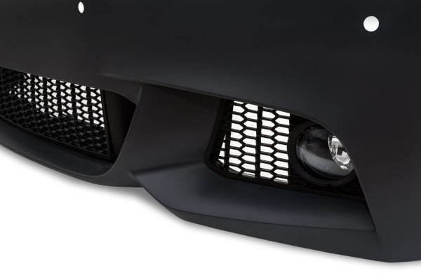 Body Kit in sport design incl. side skirts and fog lights with PDC holes suitable for BMW 5 series F10 year 2010-2013 - Slika 5