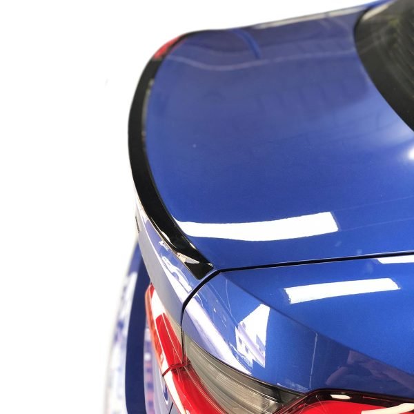 Performance body kit set in gloss black for BMW 3 SERIES G20 - Slika 8