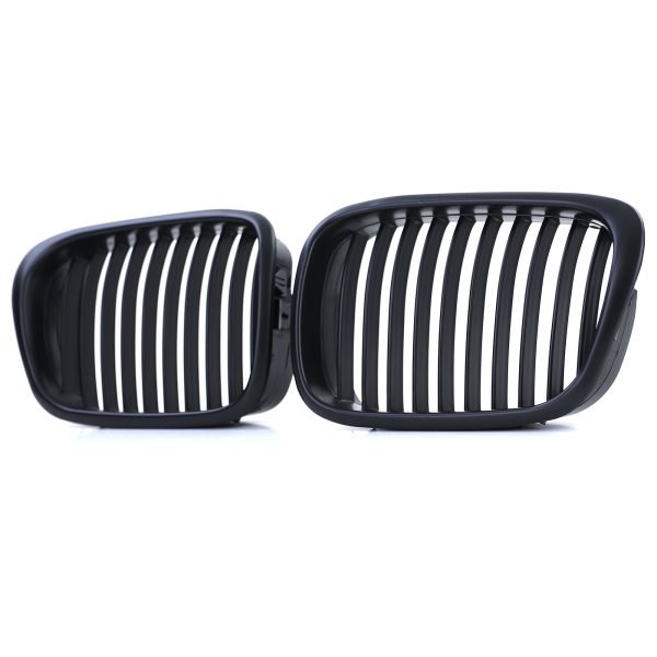 Performance matt black grilles for BMW 5 SERIES E39 - Slika 3
