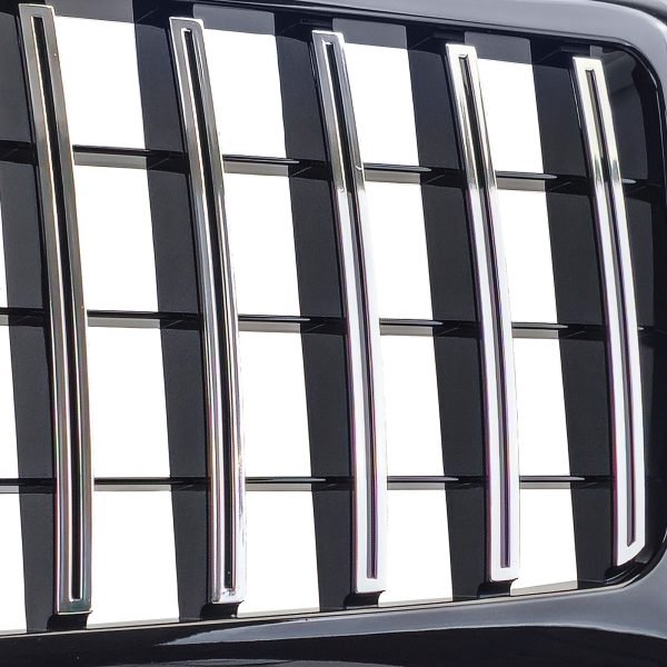 Sport gloss black and chrome front grille for MERCEDES G-CLASS W463 - Slika 5