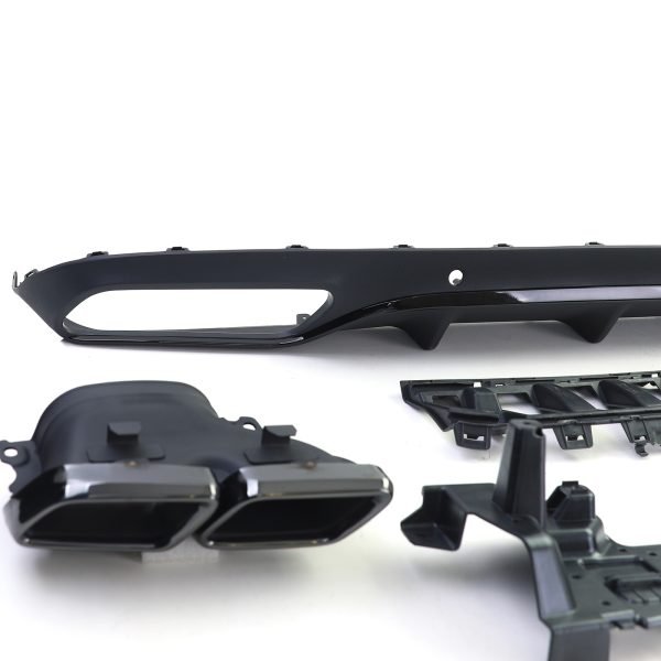 Sport rear diffuser with black tailpipes for MERCEDES C-CLASS C205 - Slika 7