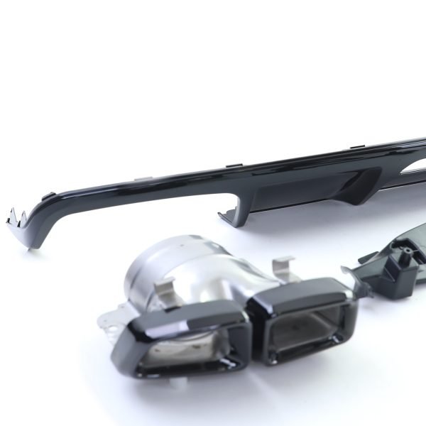Sport rear diffuser with black tailpipes for MERCEDES CLS C218 - Slika 6