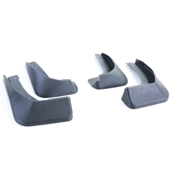 Black mud flap set for VW TOURAN 5T - Slika 3