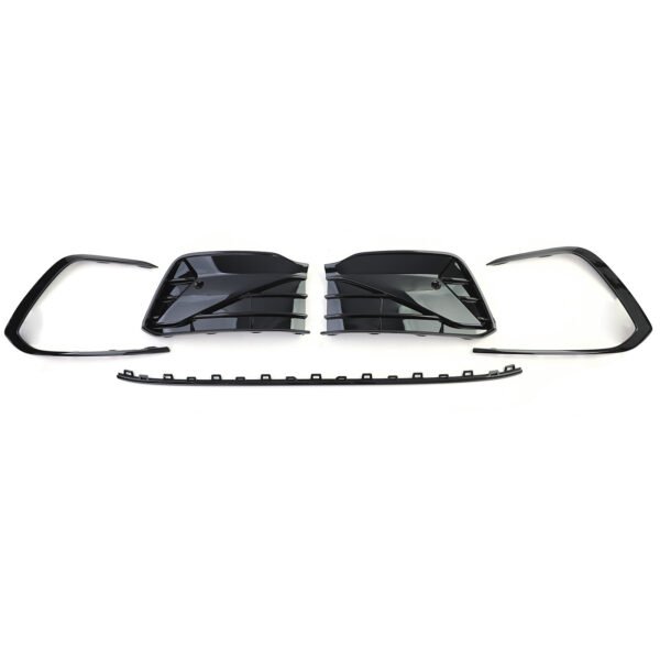 Sport front bumper with LED grille strip for VW GOLF 8 - Slika 10